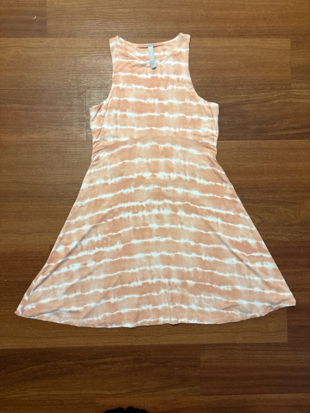 Athleta Santorini Thera Printed Dress in a tie-dye stripe pattern